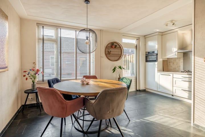 Foto 7 van Hopstamper 2