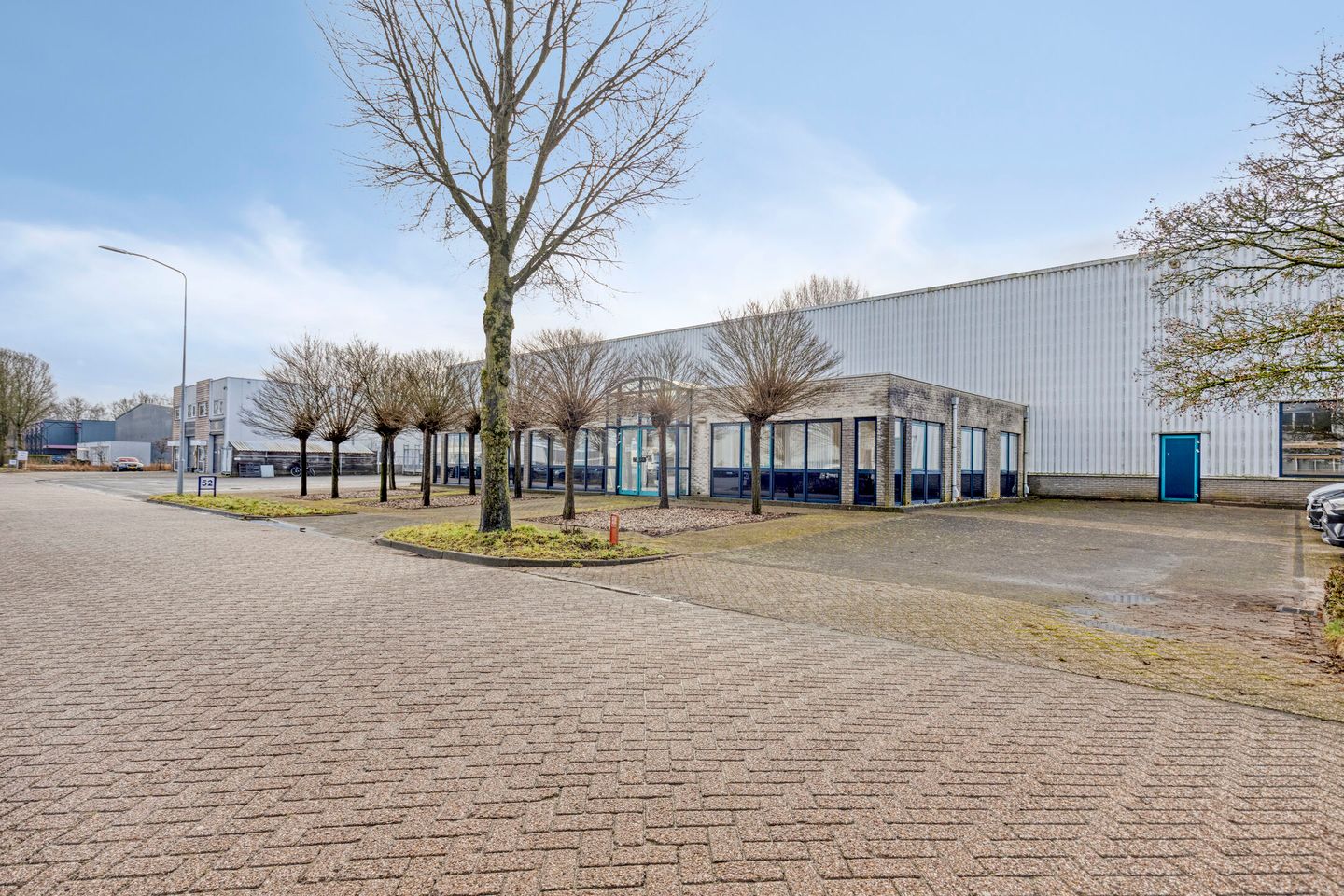 View photo 3 of Aalsvoort 52