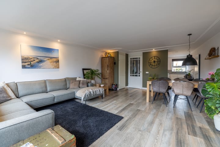 Foto 5 van Konrad Adenauerplein 19