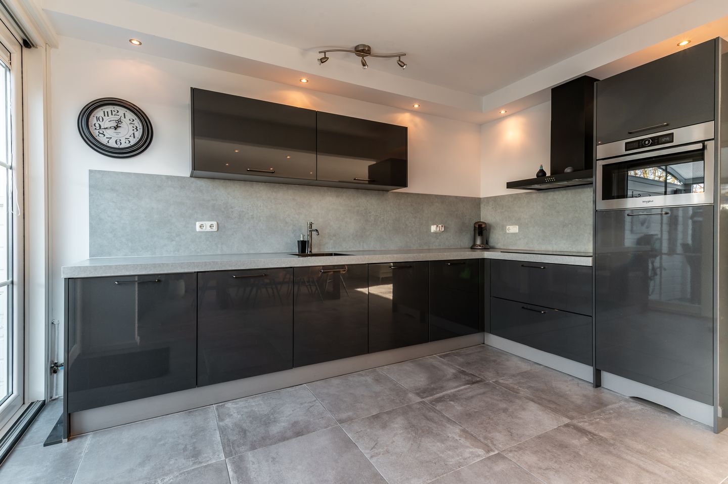 Foto 10 van Botter 19 3