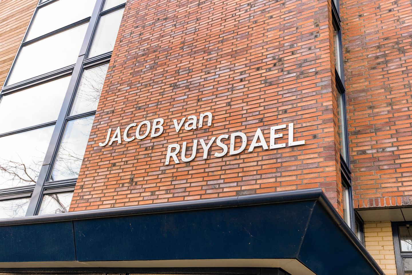 Photo 4 of Jacob van Ruysdaelstraat 144