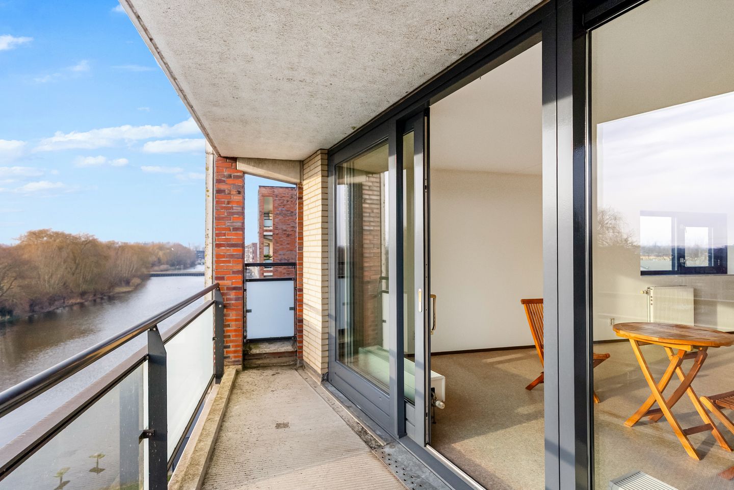 Photo 10 of Jacob van Ruysdaelstraat 144