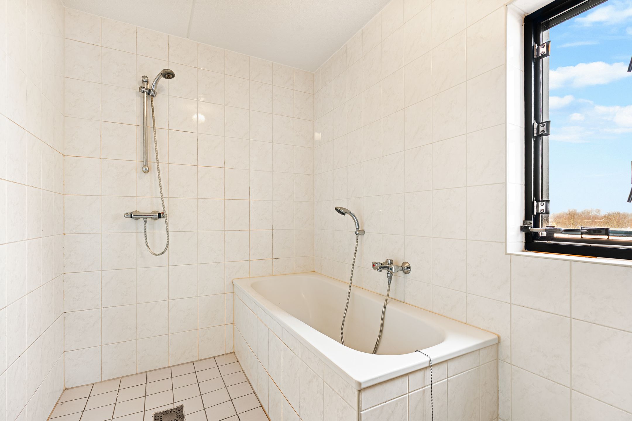 Photo 18 of Jacob van Ruysdaelstraat 144