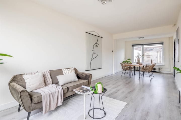 Photo 2 of Botenlaan 76