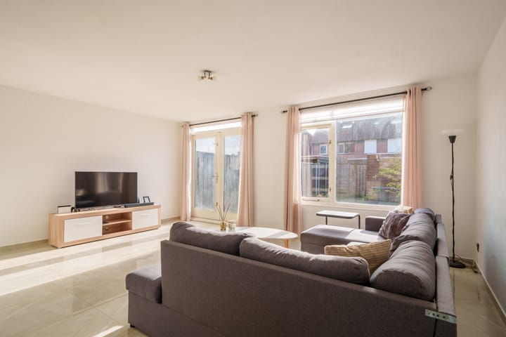 Foto 11 van Romy Schneiderweg 7