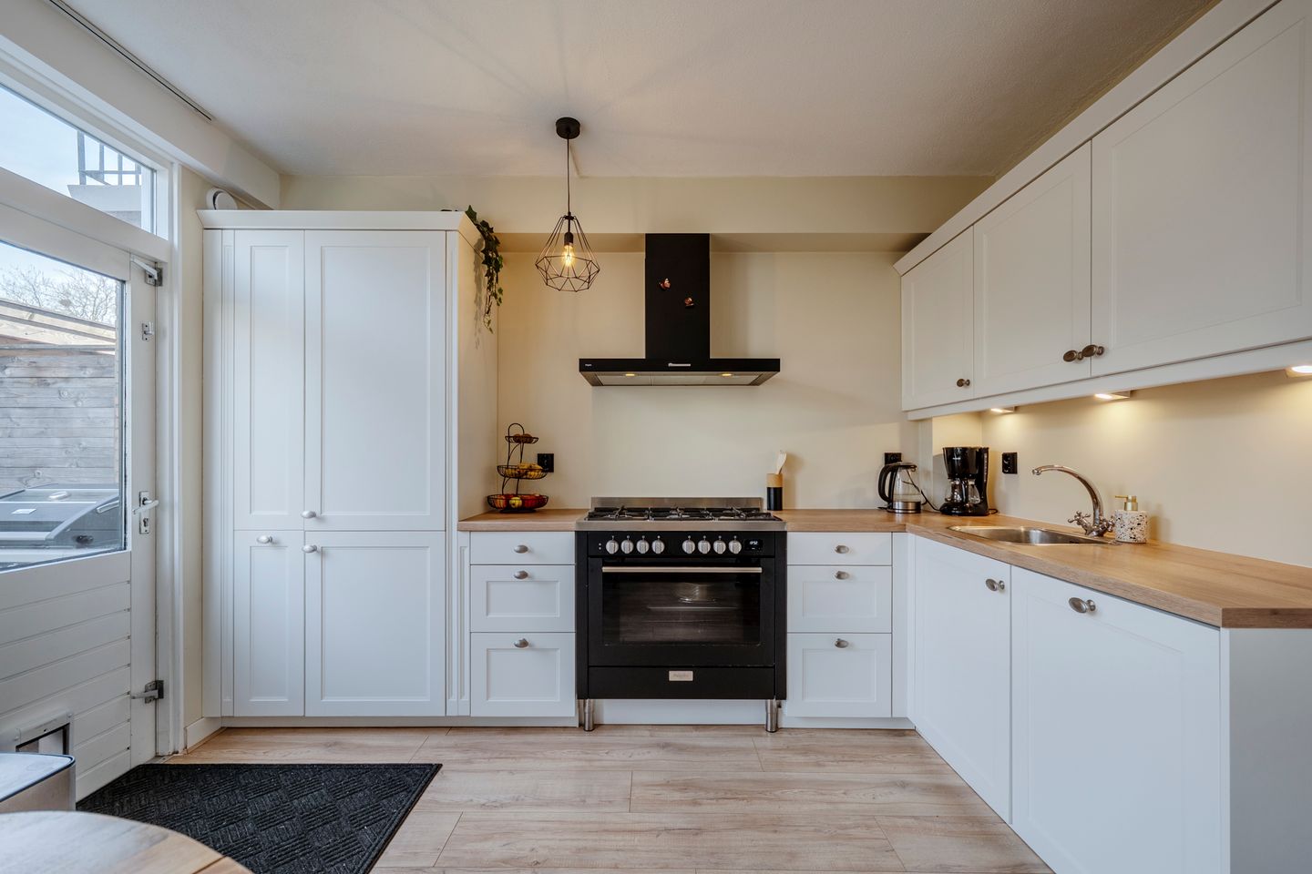 Foto 10 van Treubstraat 24