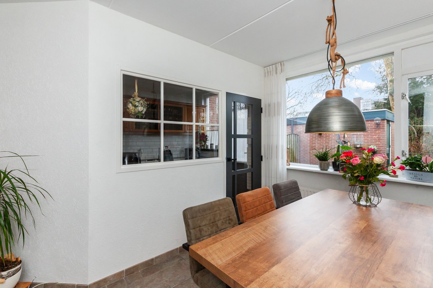 Photo 10 of Houweningeweer 26