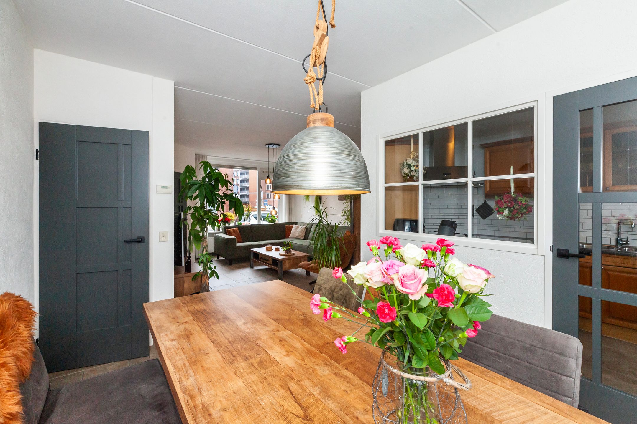 Photo 6 of Houweningeweer 26