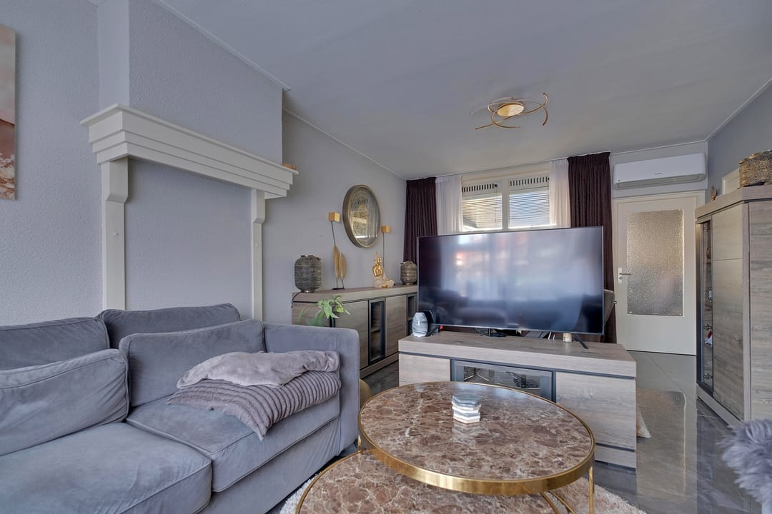 Foto 2 van Maria van Gelrestraat 103