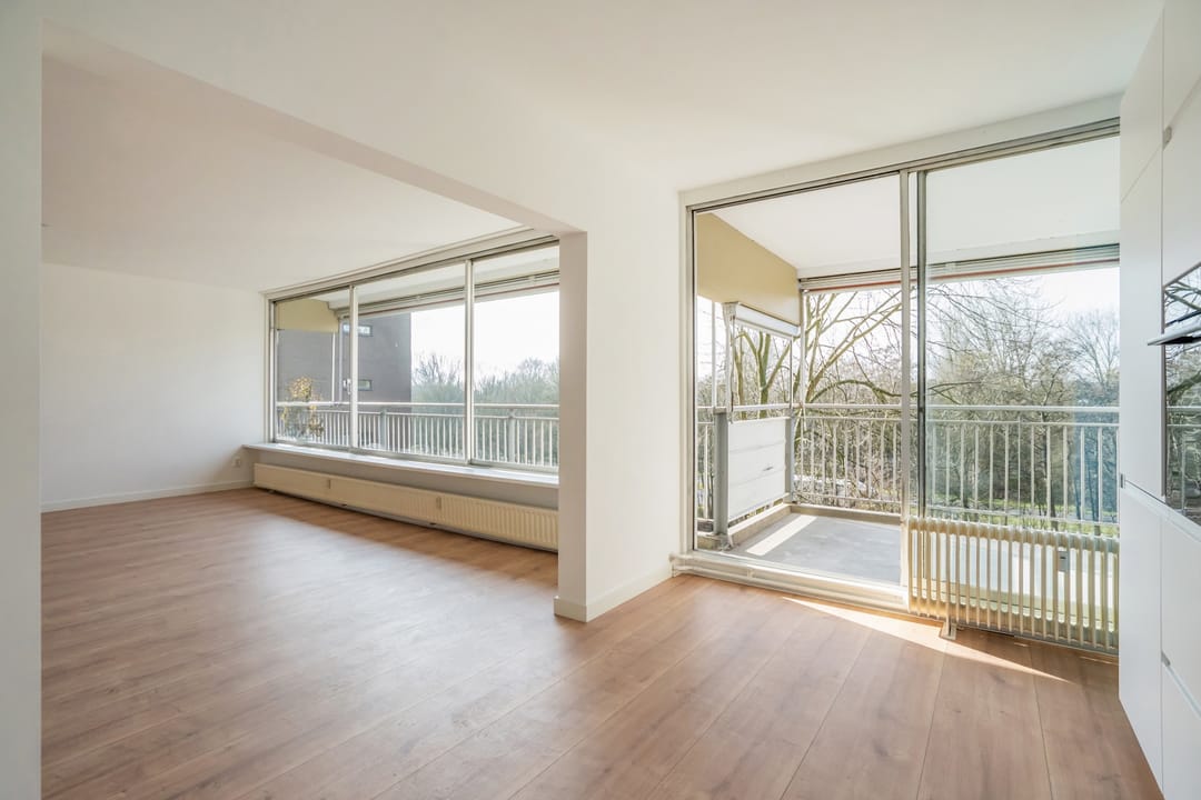 Photo 13 of Aart van der Leeuwlaan 172