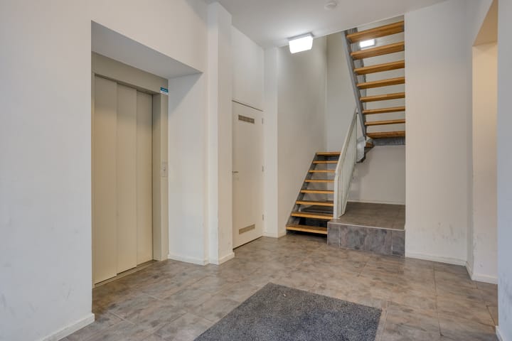 Photo 35 of Hoenderstraat 1-C02