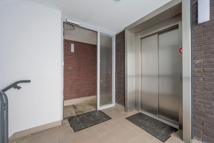 Foto 6 van Koraal 126