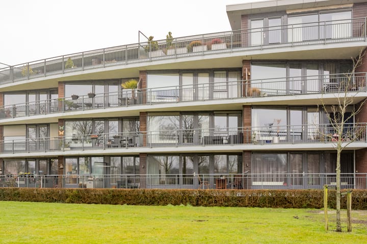 Foto 36 van Koraal 126