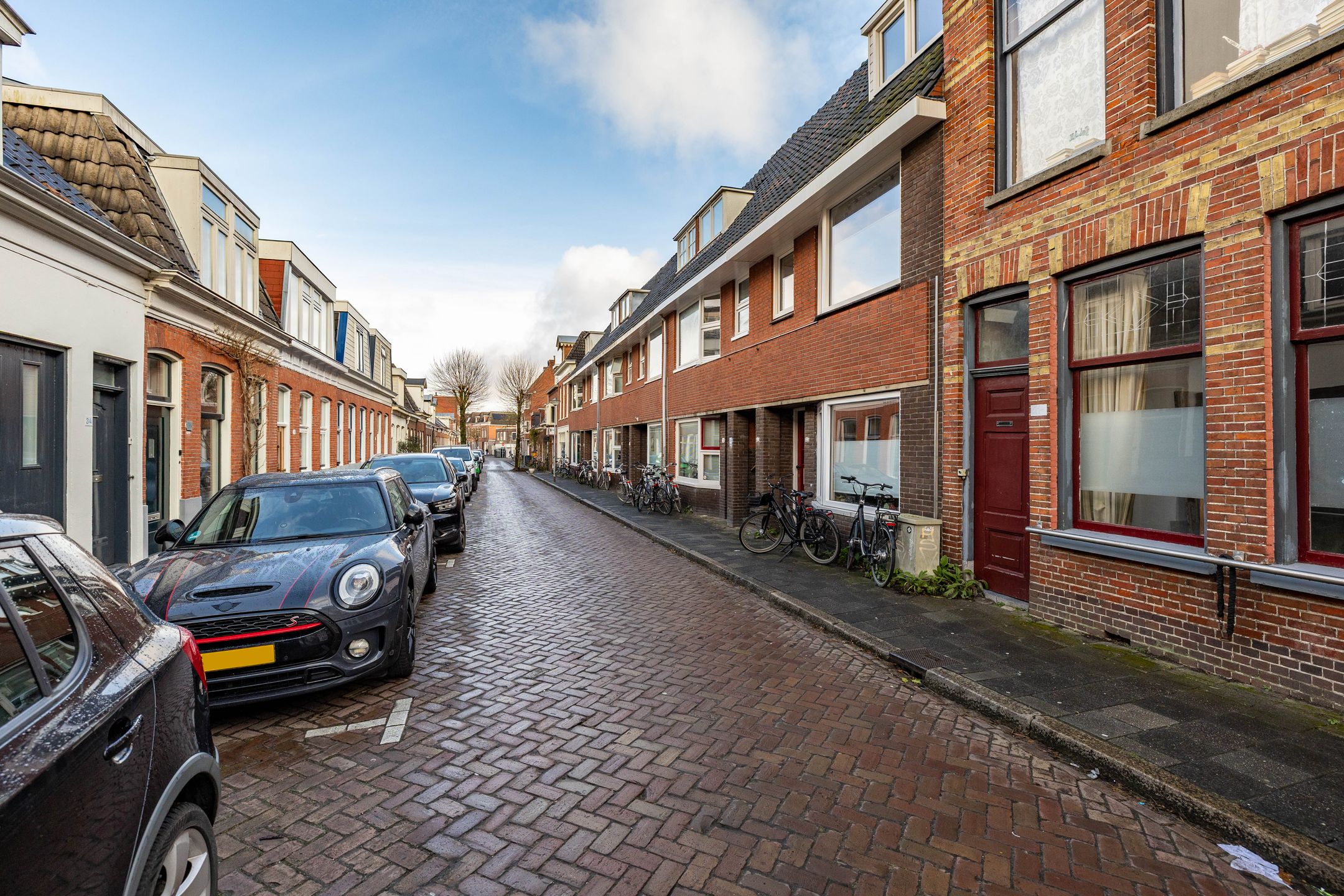 Photo 30 of Warmoesstraat 25-A