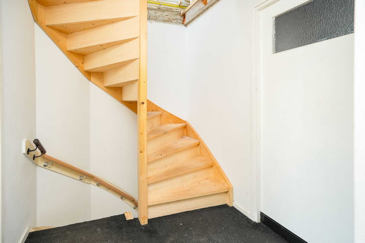 Foto 25 van Deken Gruenwaltstraat 16