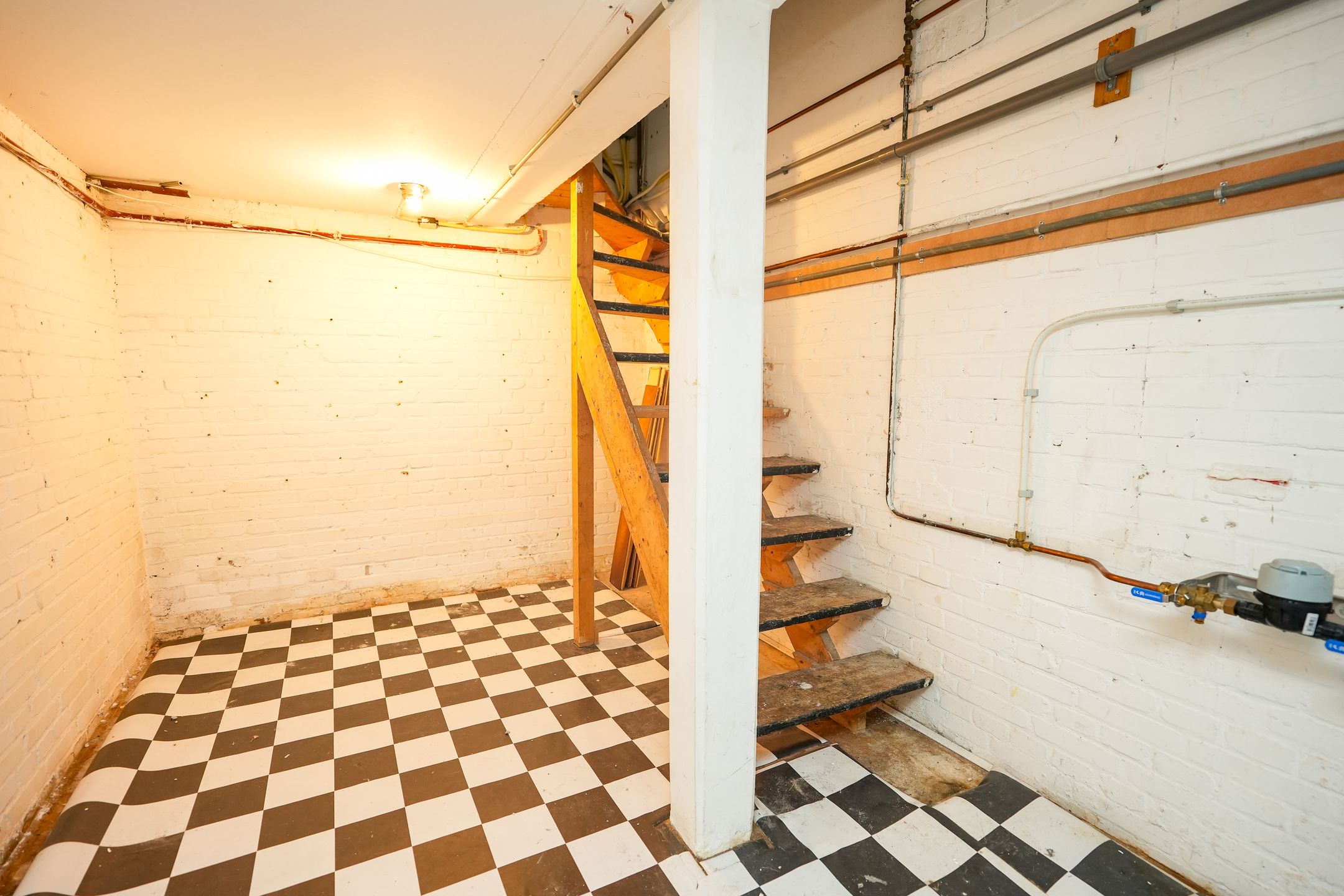 Foto 33 van Deken Gruenwaltstraat 16