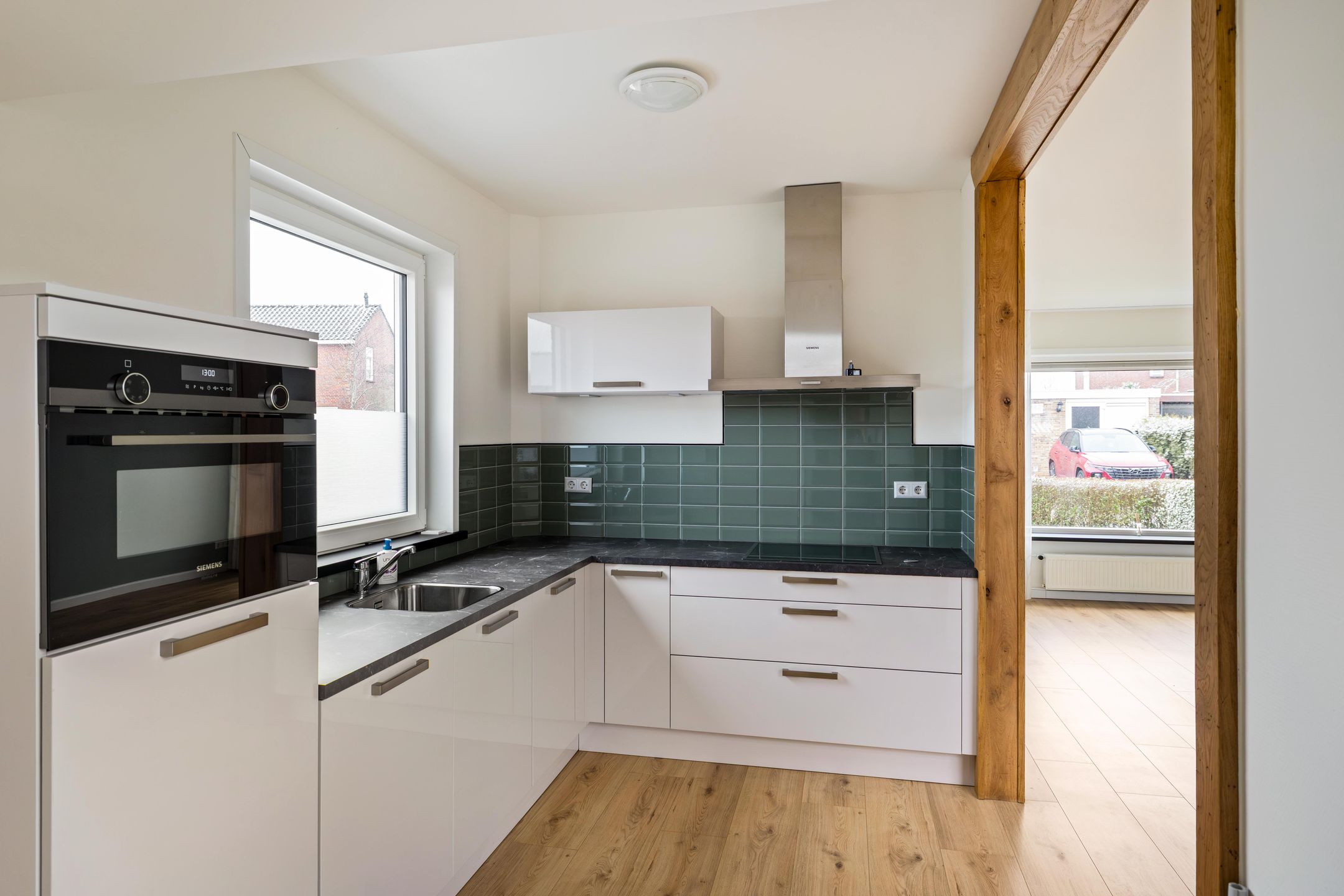 Foto 9 van Roerstraat 13