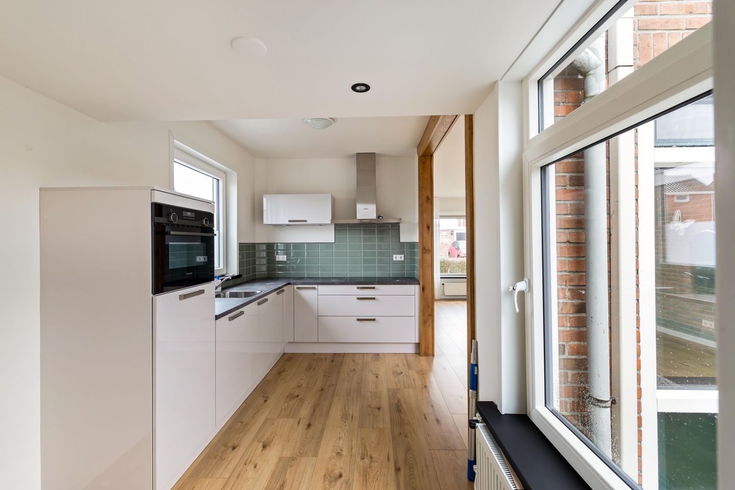 Foto 10 van Roerstraat 13