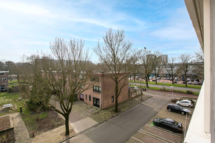 Photo 18 of Patmosdreef 140