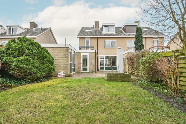 Foto 20 van Sportveldweg 64