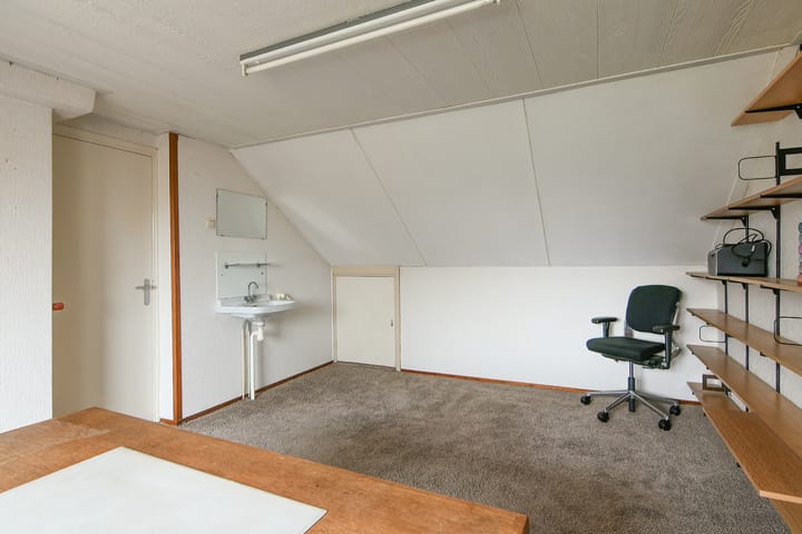 Foto 35 van Sportveldweg 64