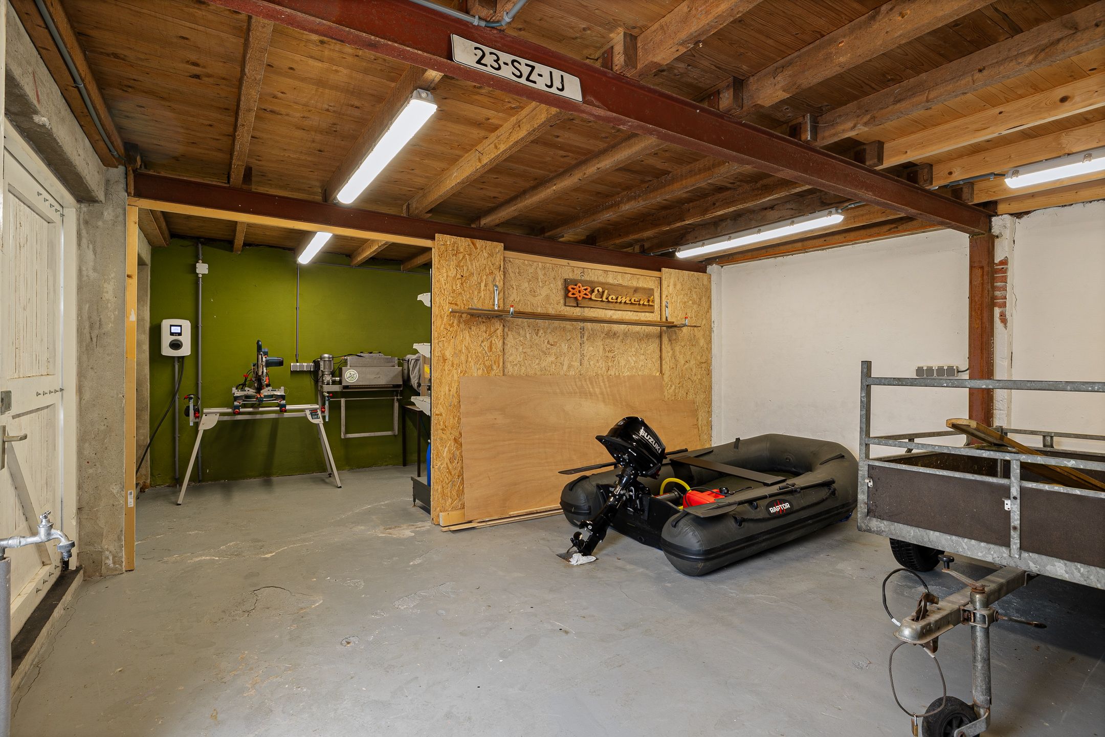 Foto 24 van Uitwierderweg 56