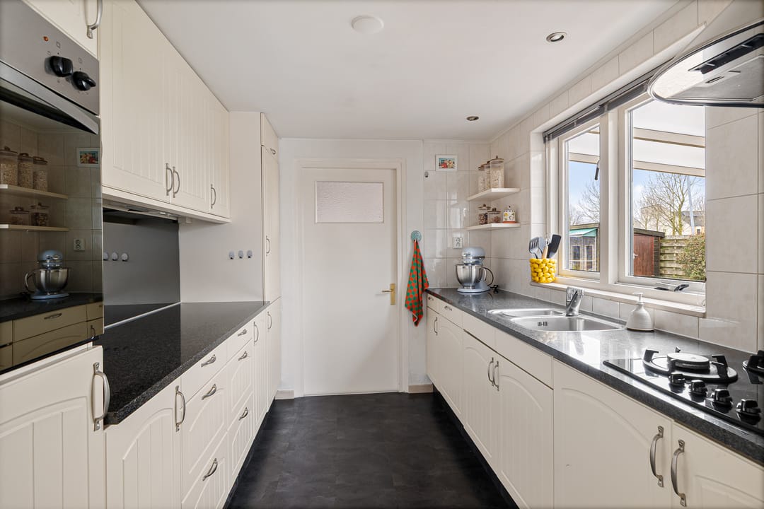 Foto 37 van Uitwierderweg 56