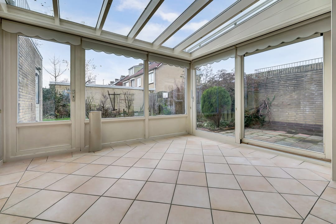 Photo 11 of Middenstraat 10