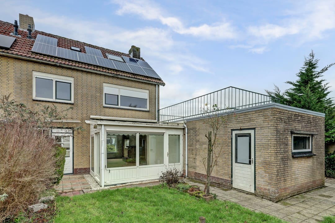 Photo 31 of Middenstraat 10