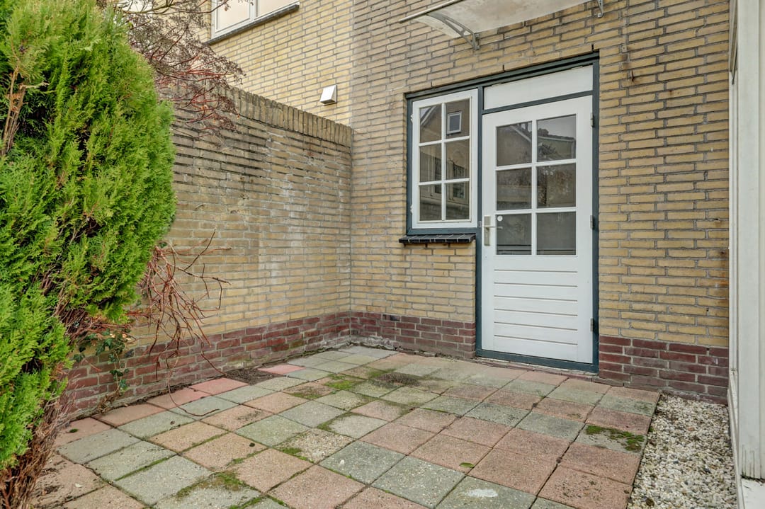 Photo 32 of Middenstraat 10