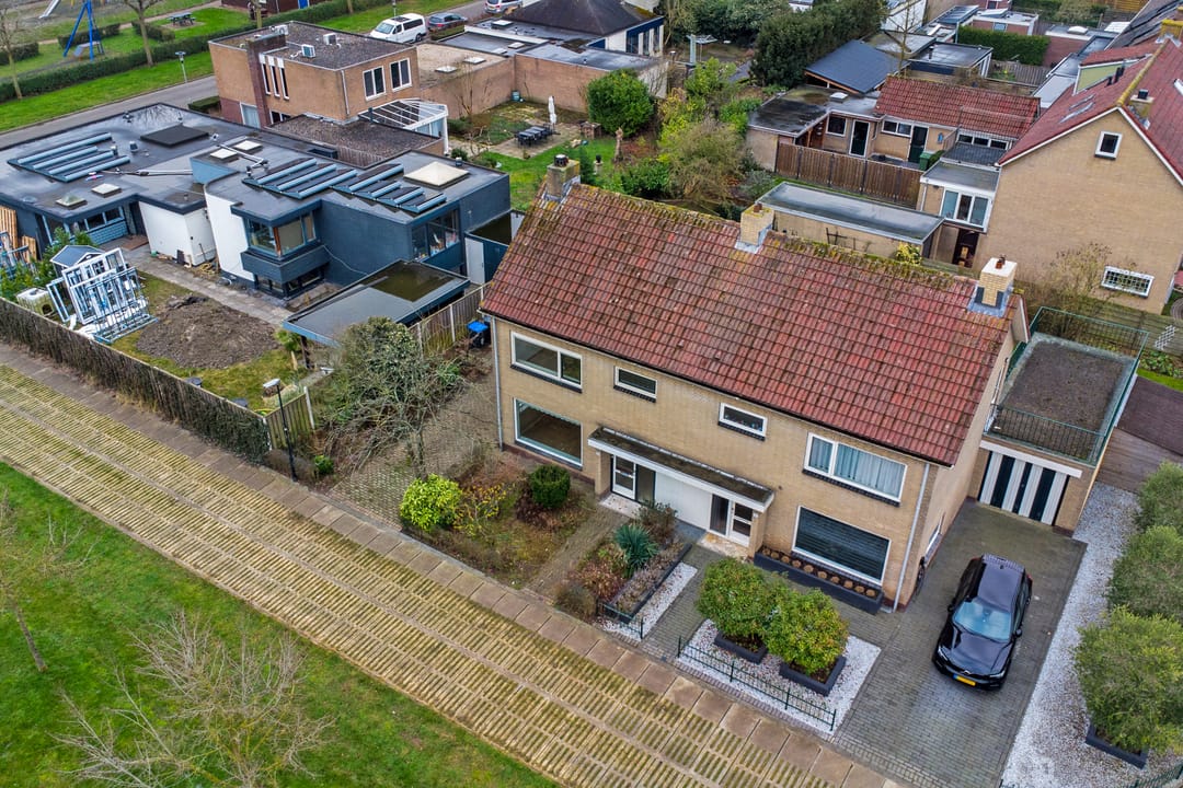 Photo 41 of Middenstraat 10