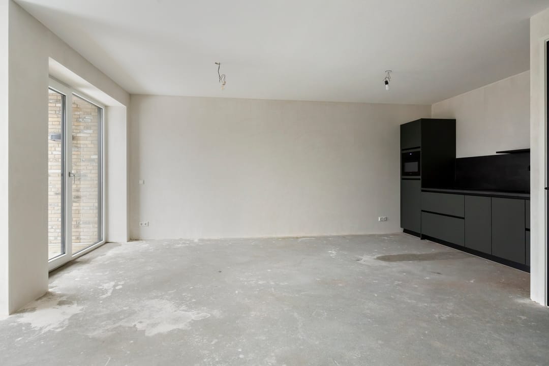 Photo 16 of Splitting 155-G