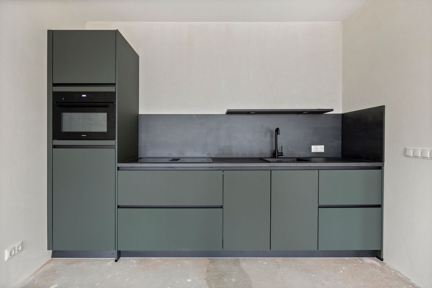 Photo 19 of Splitting 155-G