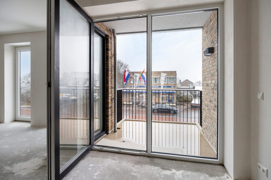 Photo 22 of Splitting 155-G