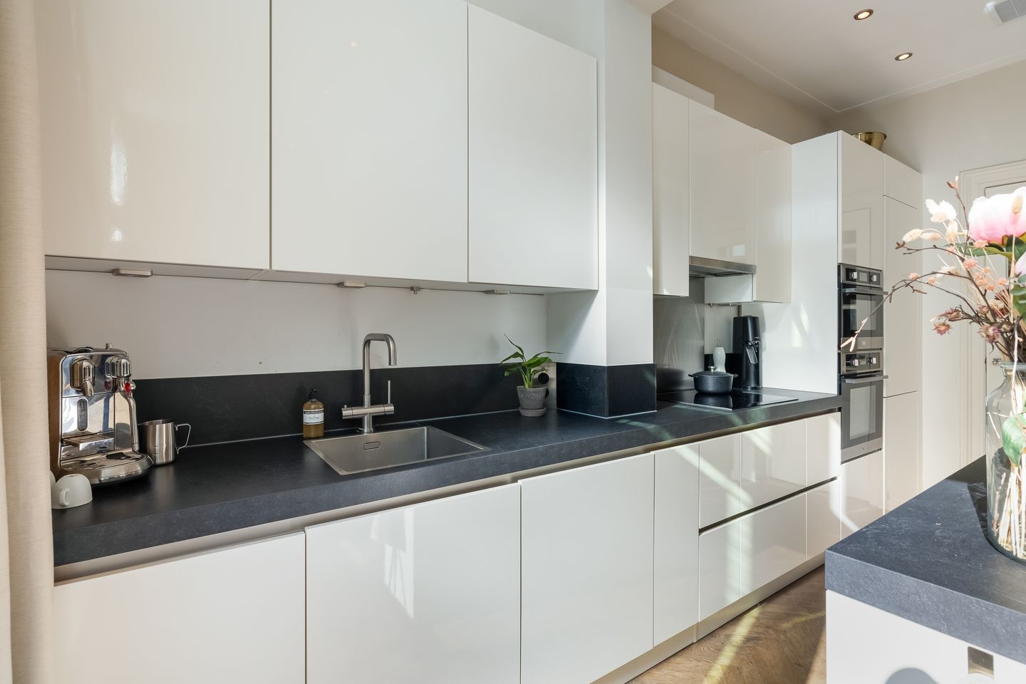 Foto 20 van Nassaustraat 41