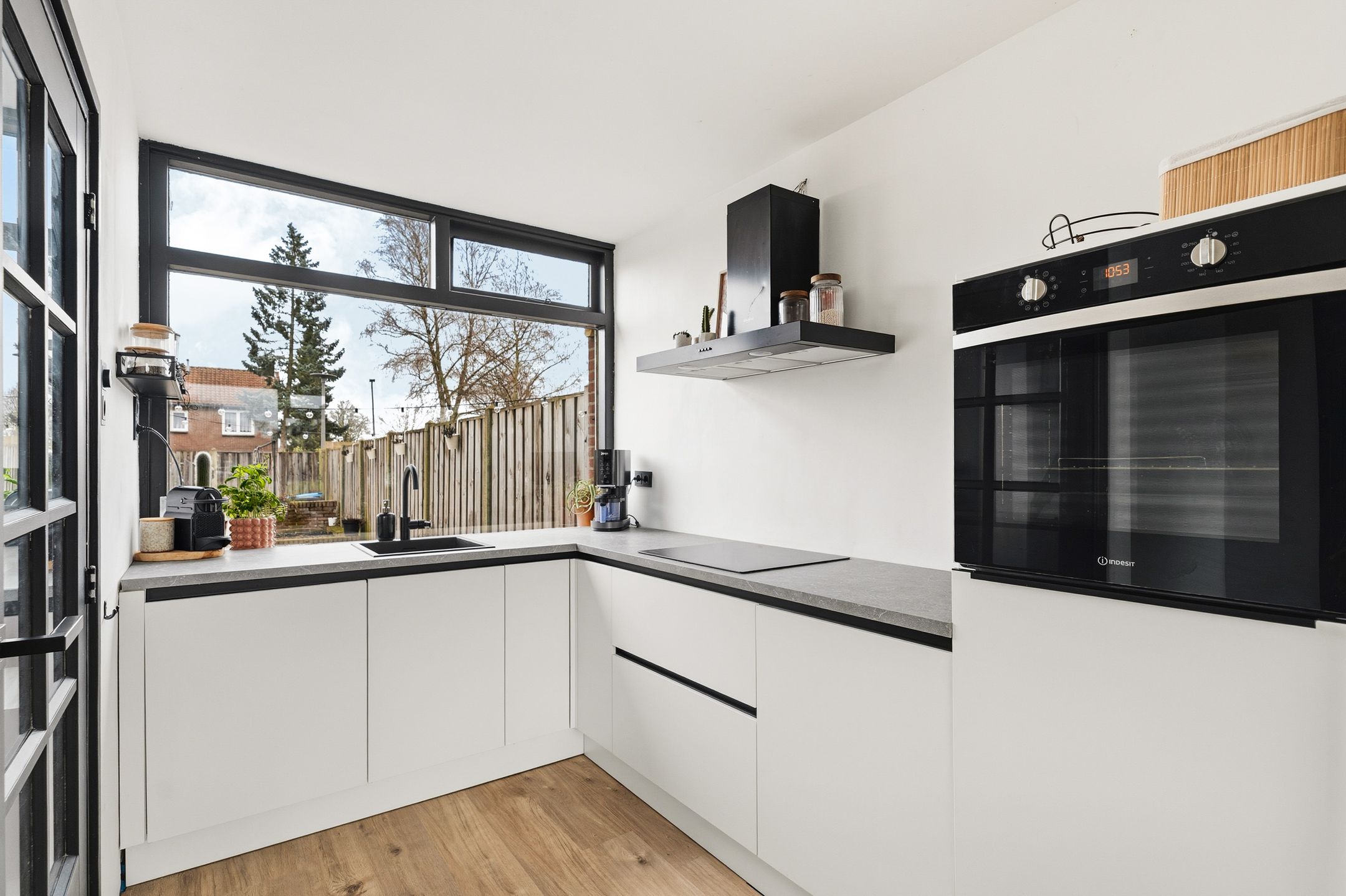 Foto 9 van Industrielaan 25