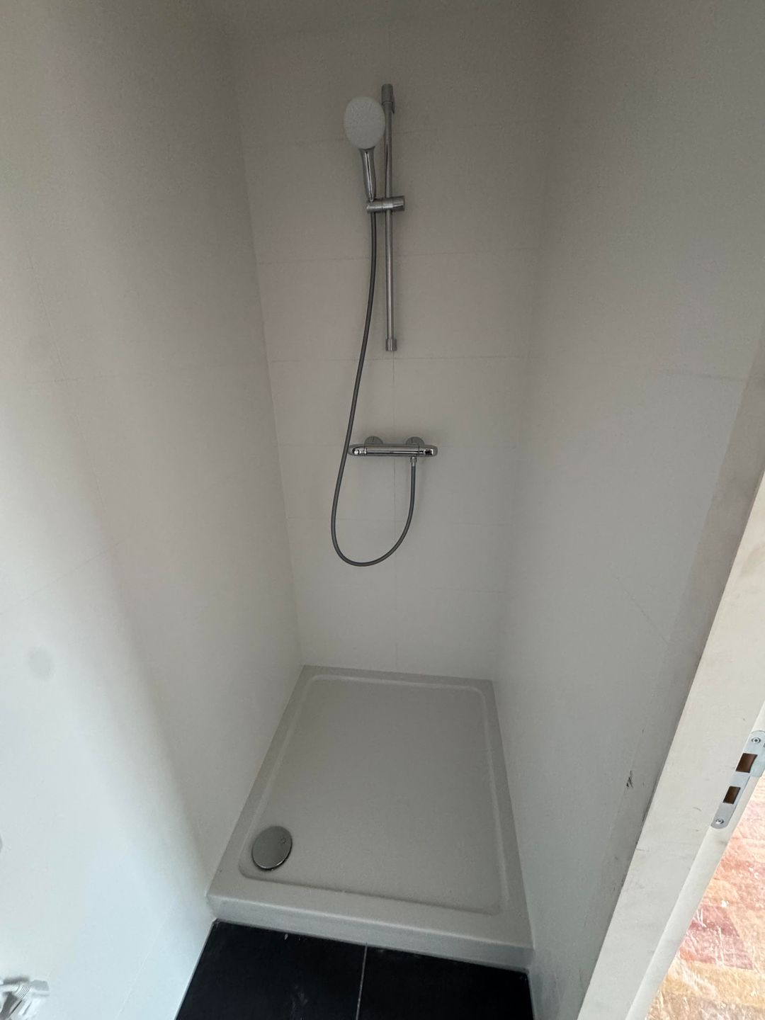 Photo 7 of Annastraat 4-A