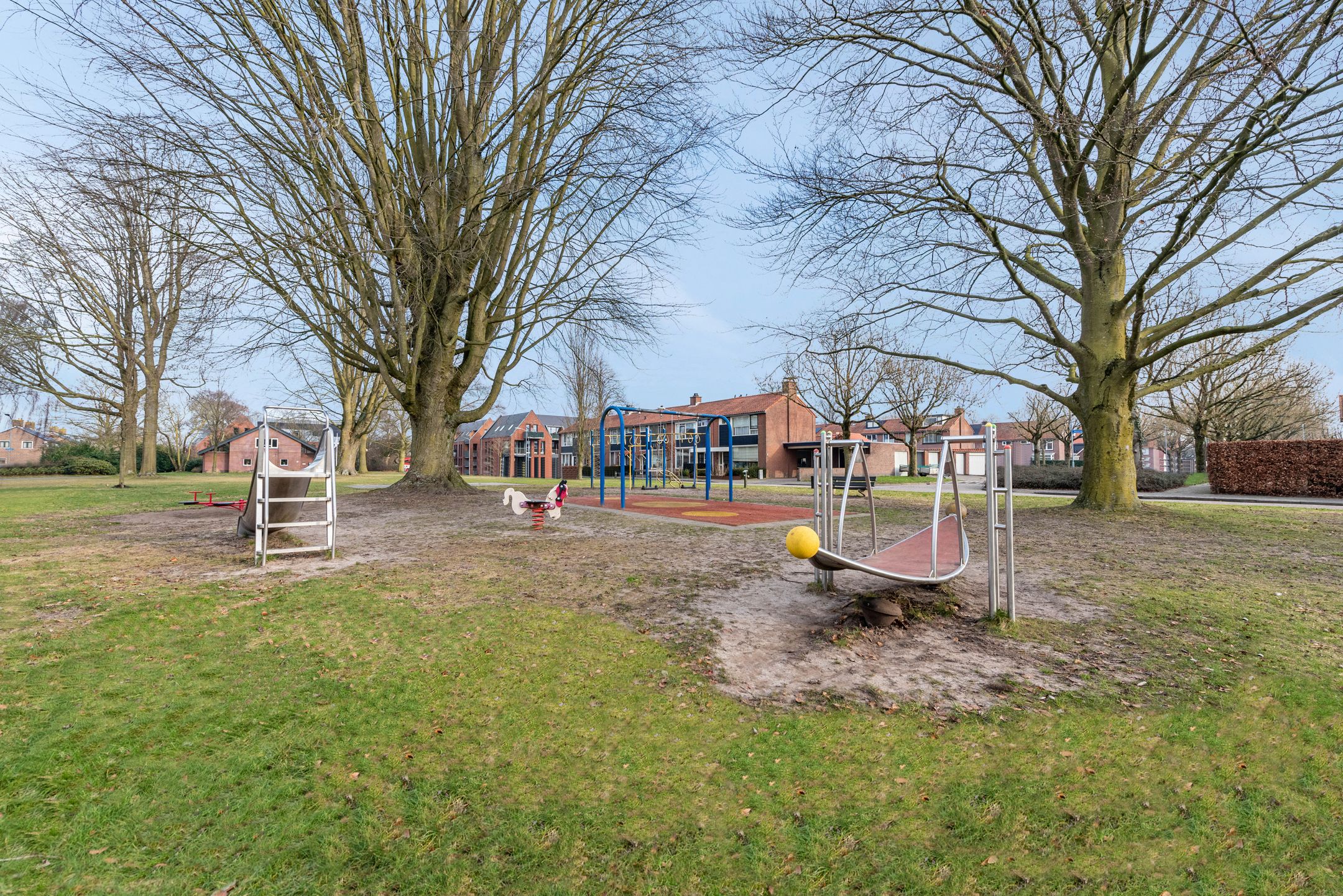 Foto 12 van Meerveldlaan 18