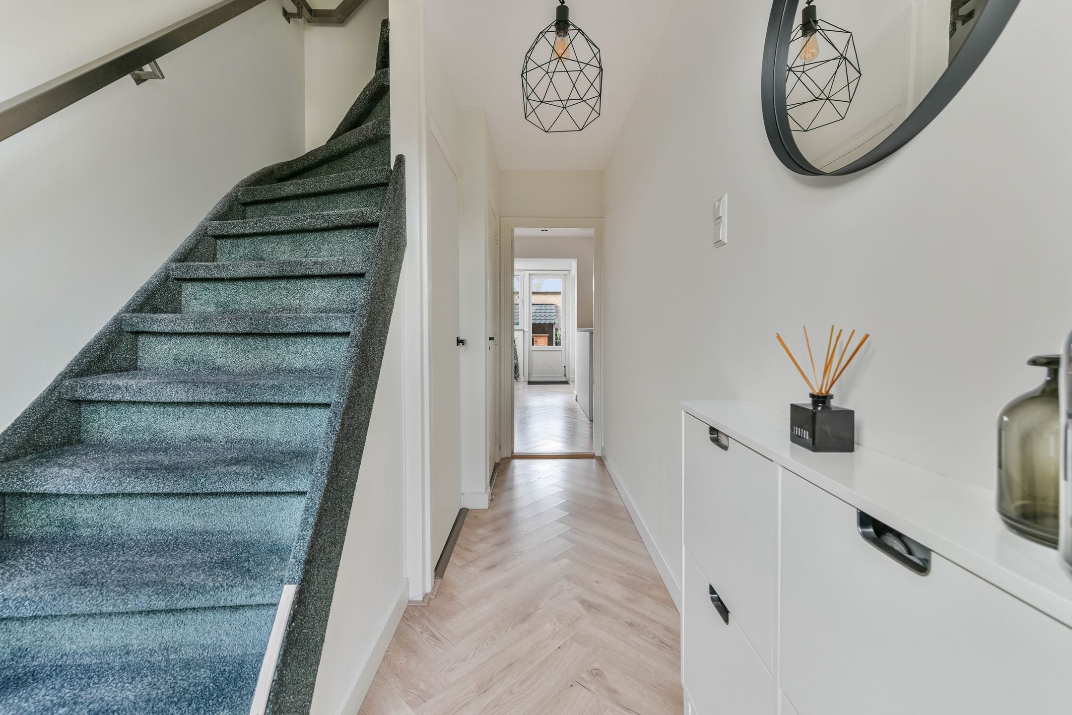 Foto 15 van Meerveldlaan 18