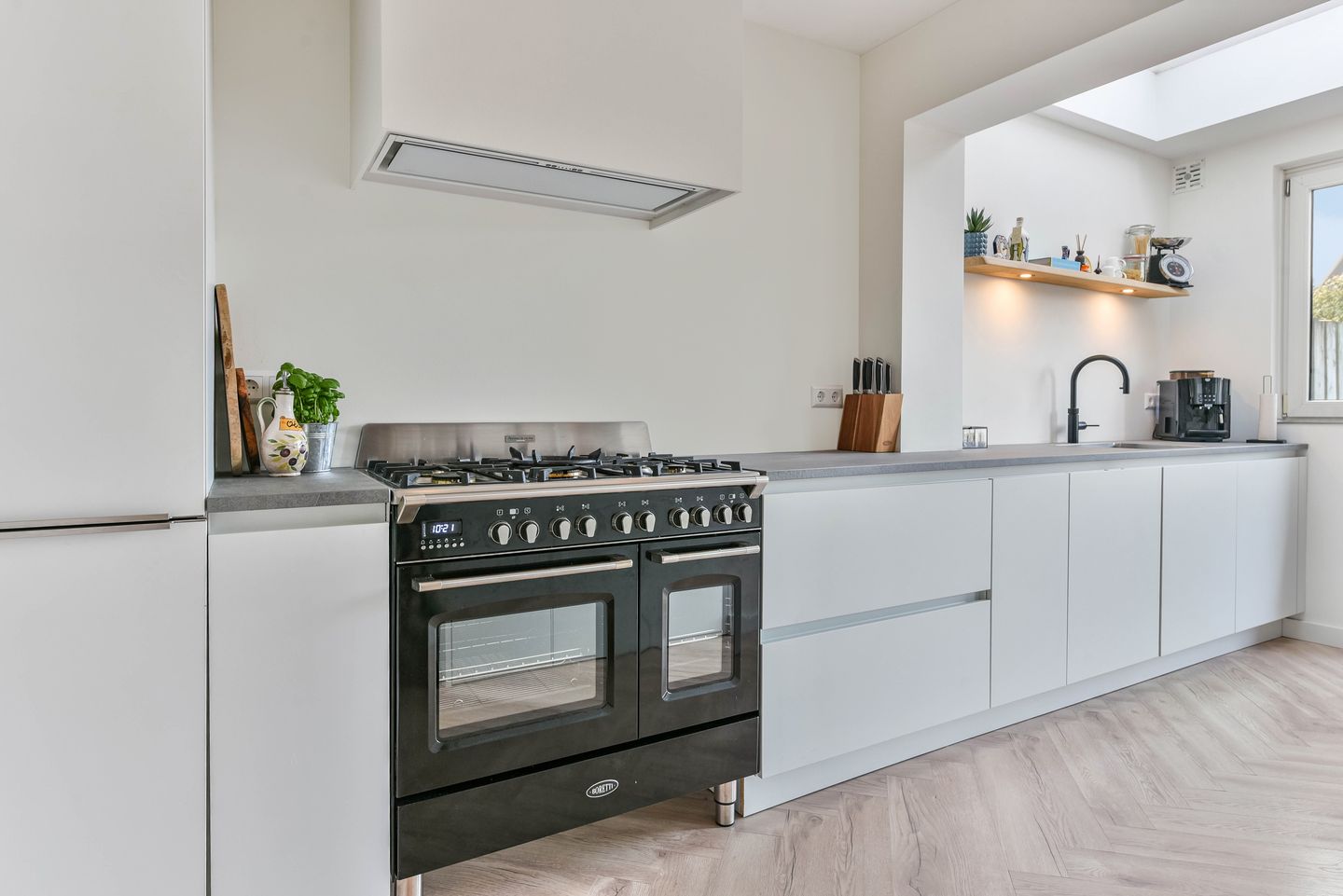 Foto 19 van Meerveldlaan 18