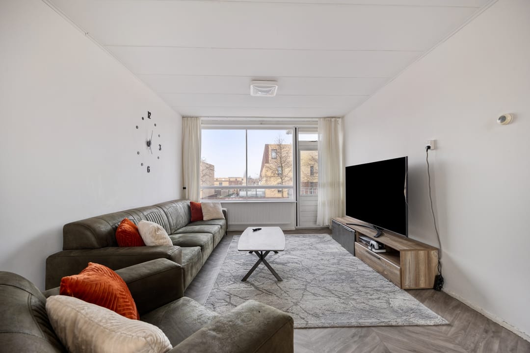 Photo 2 of van der Duyn van Maasdamlaan 134-B