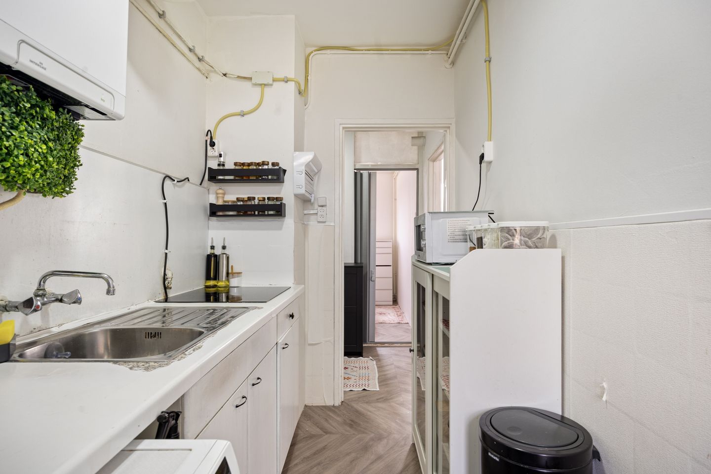 Photo 14 of van der Duyn van Maasdamlaan 134-B