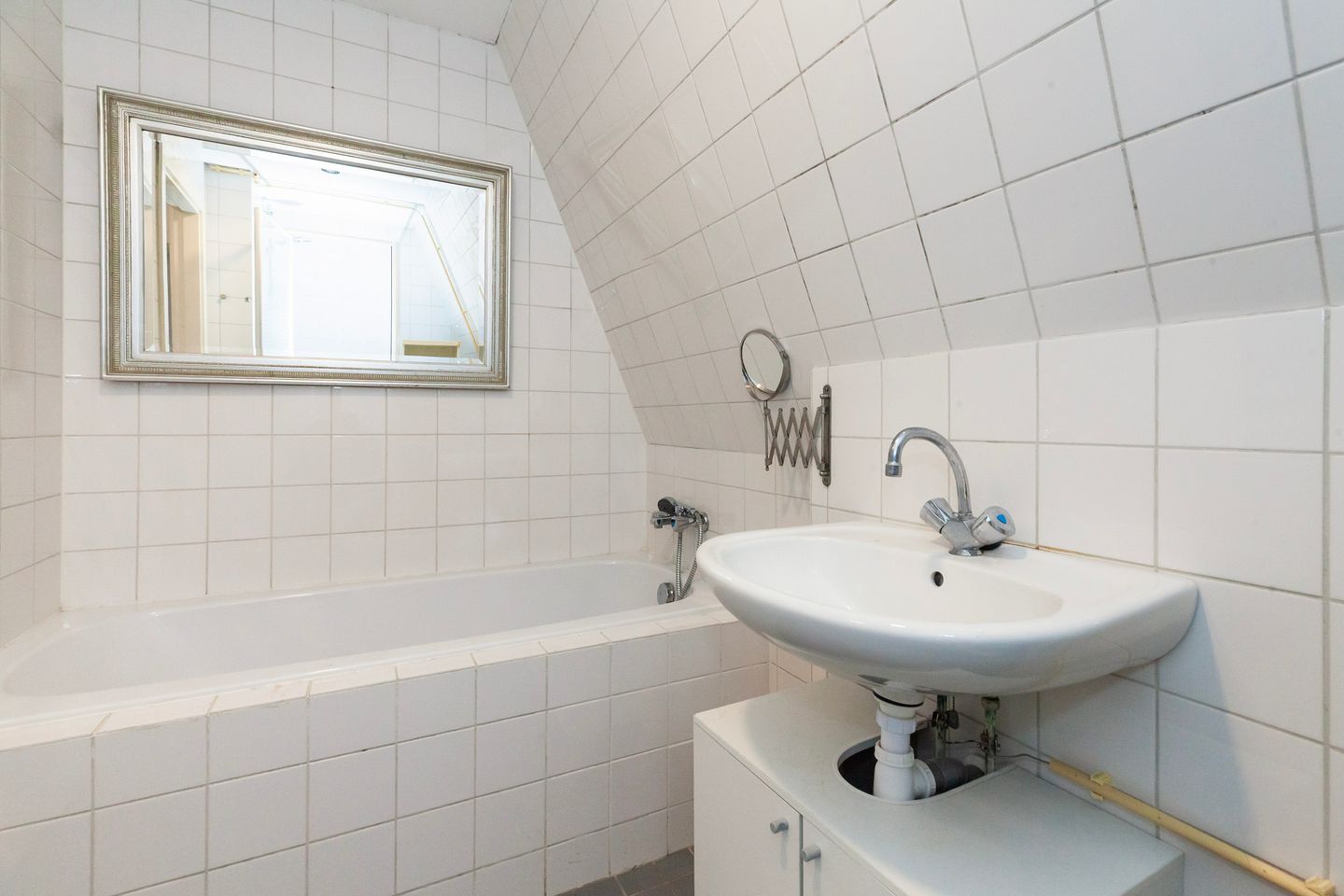 Photo 34 of Zwart Janstraat 51-A