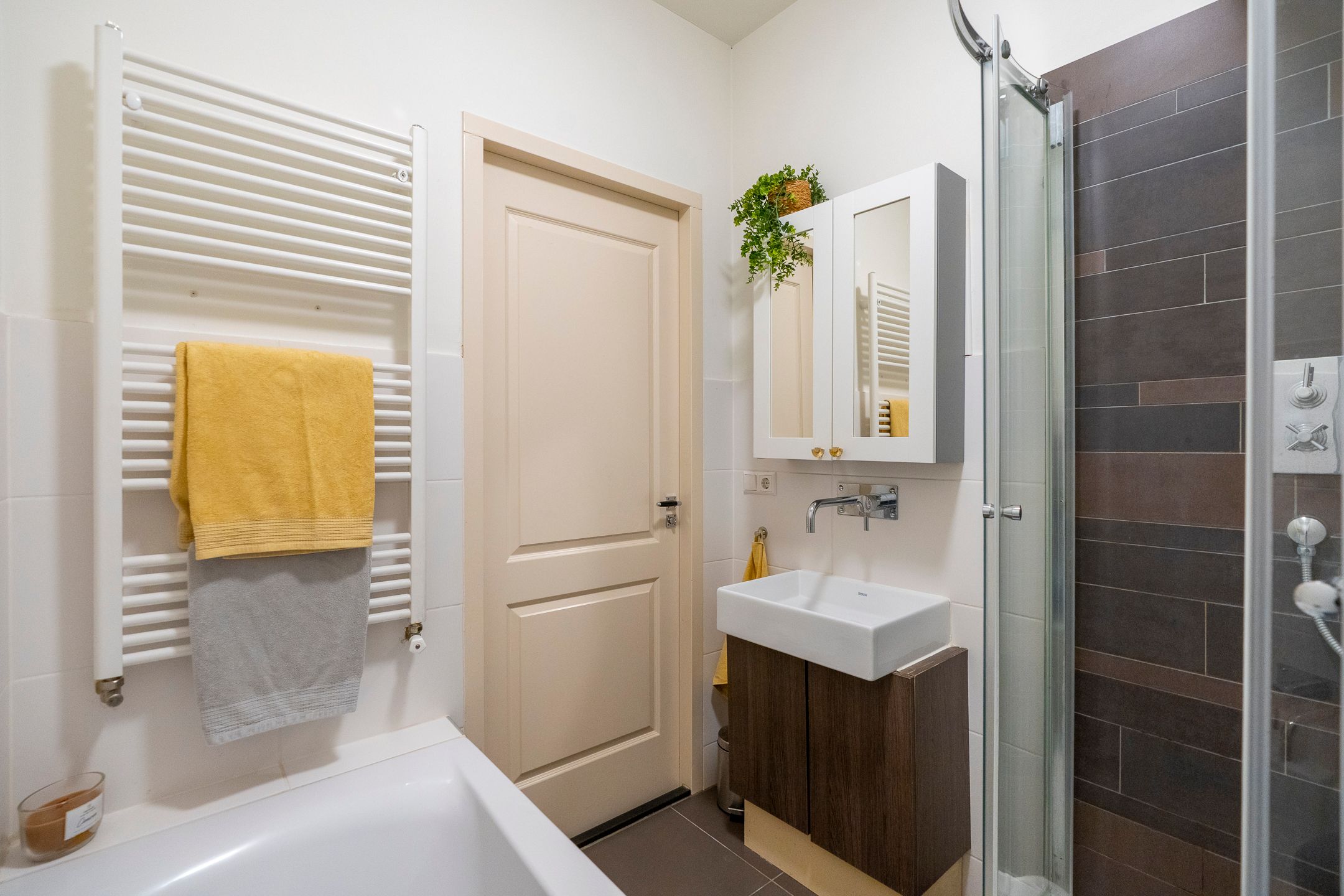 Foto 24 van Narcisstraat 35