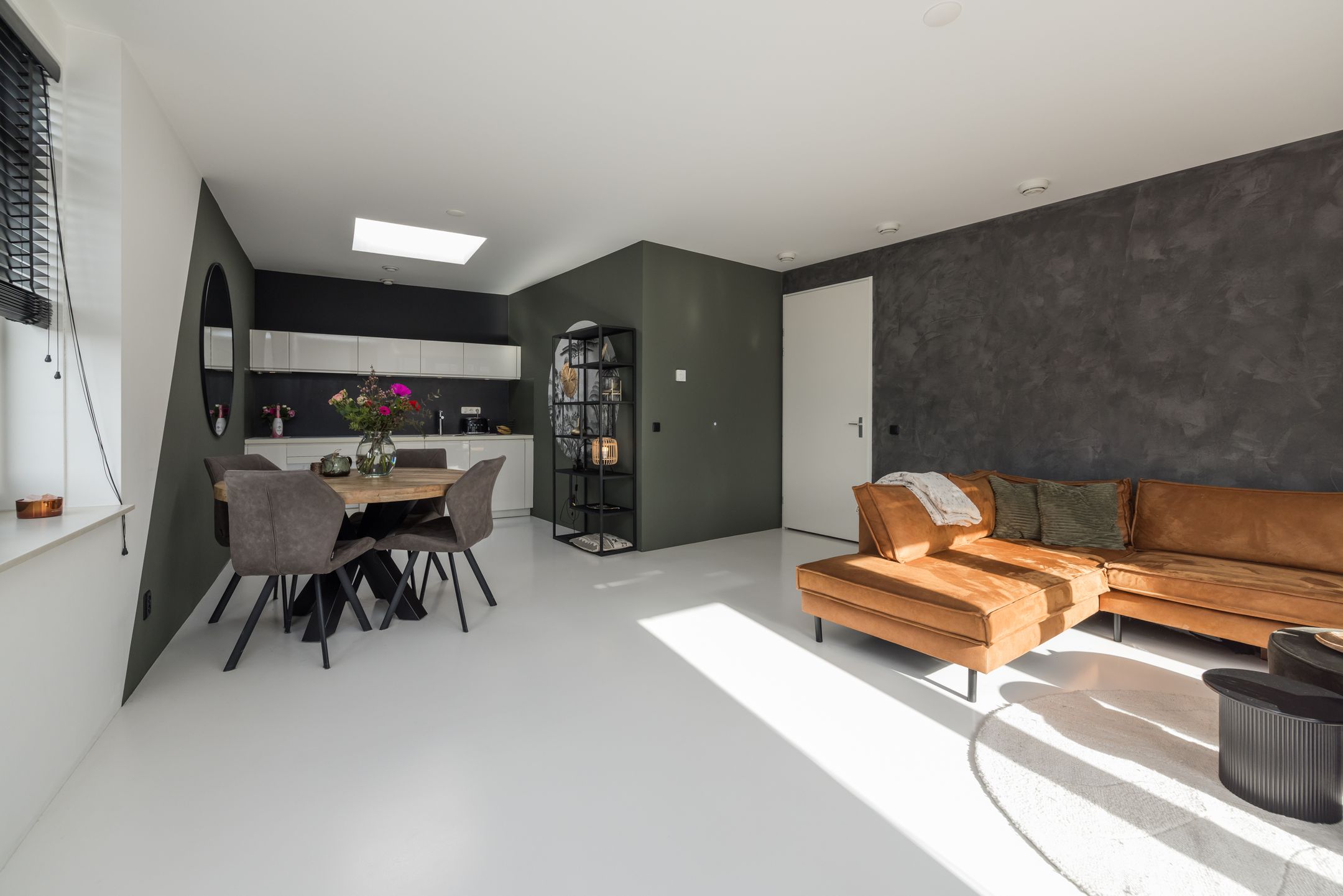 Foto 12 van Remiseplein 45