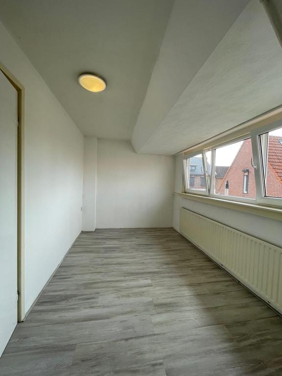 Foto 9 van Esdoornstraat 3