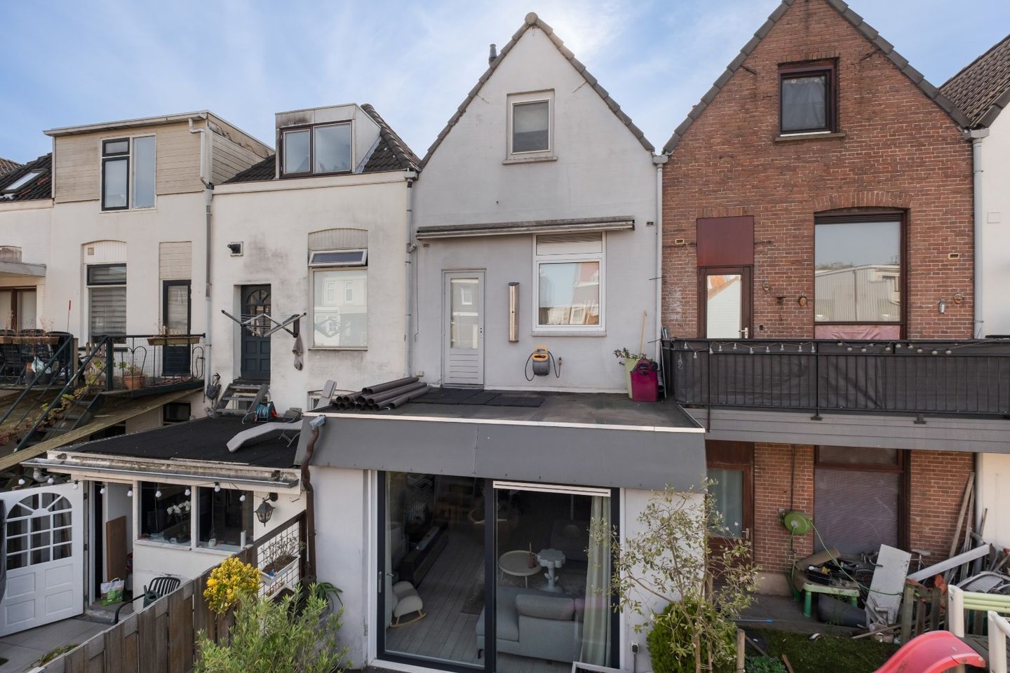 Photo 5 of Ouddorpsestraat 11