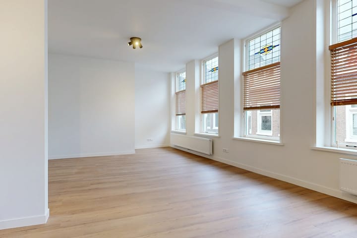 Photo 5 of Voorstraat 38-A