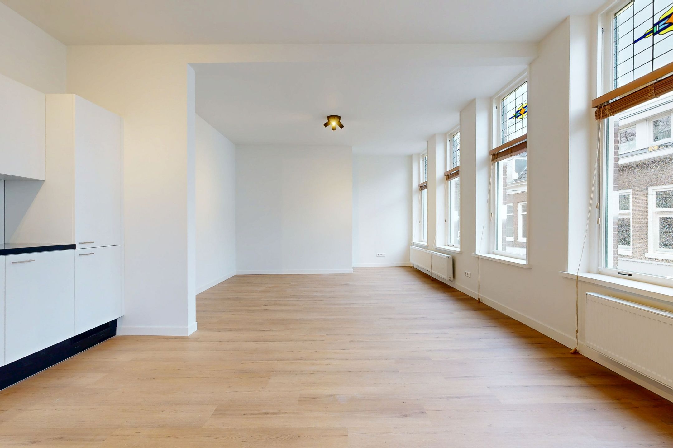 Photo 6 of Voorstraat 38-A