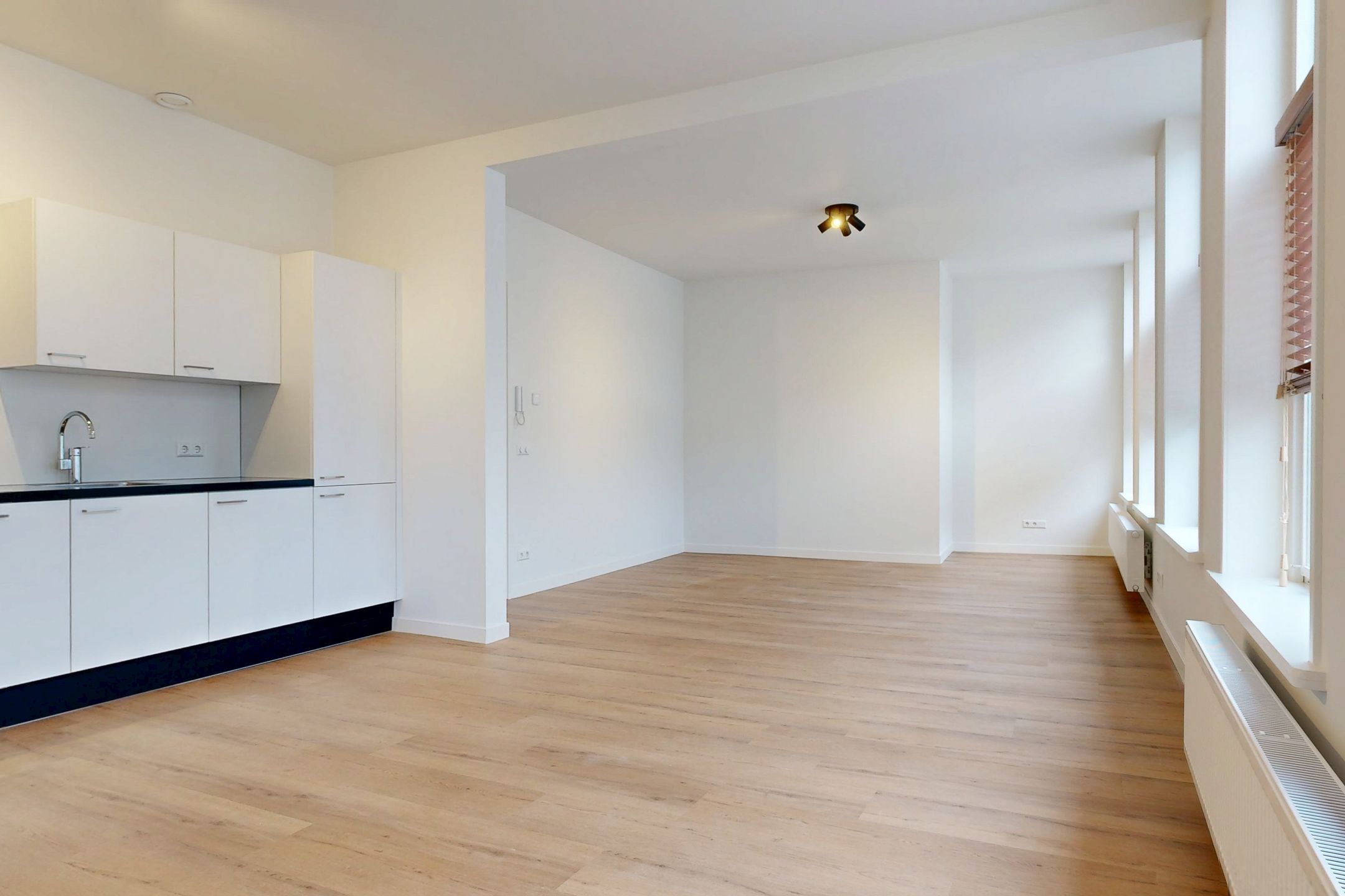 Photo 9 of Voorstraat 38-A